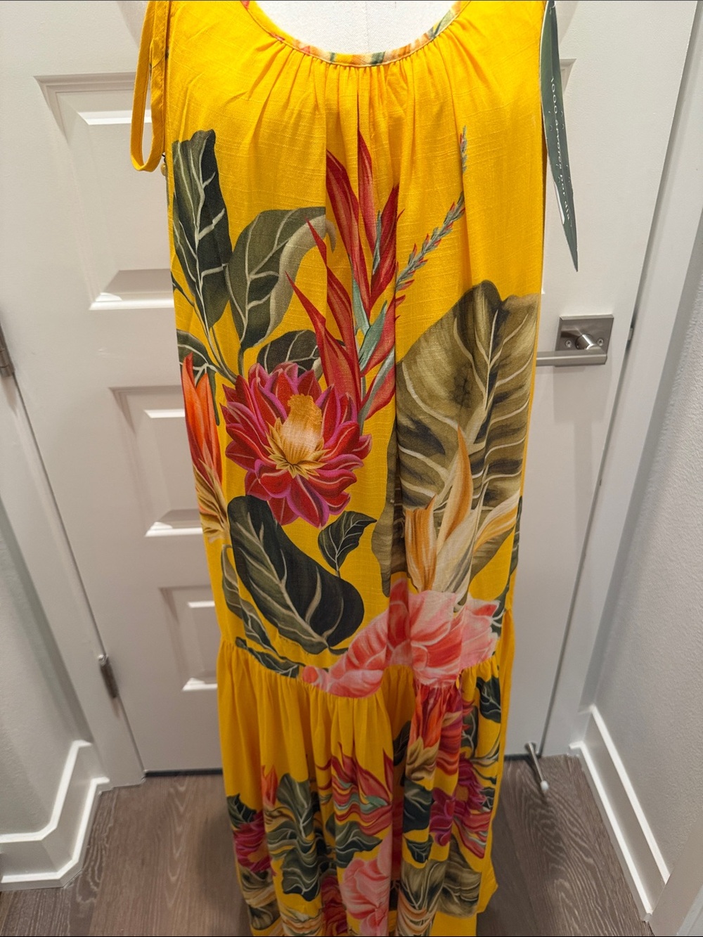 FARM Rio Yellow Solar Floral Maxi Dress Size S - Picture 5 of 10